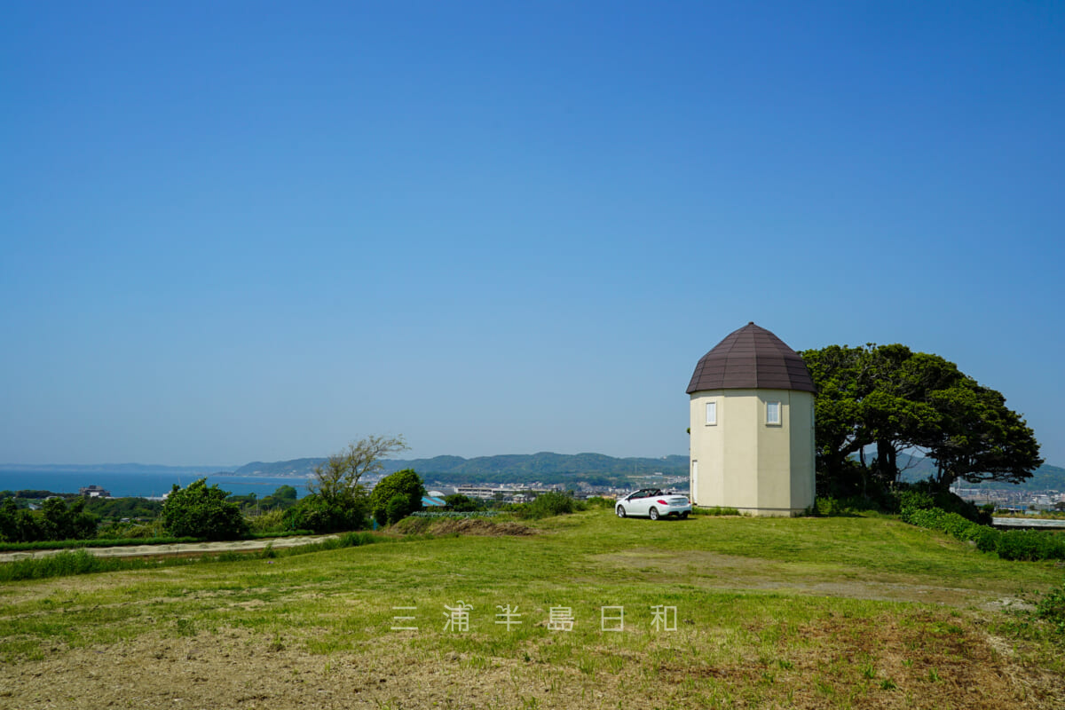長井海の手公園ソレイユの丘・給水塔の丘(みはらしの丘)(撮影日:2021.04.22)
