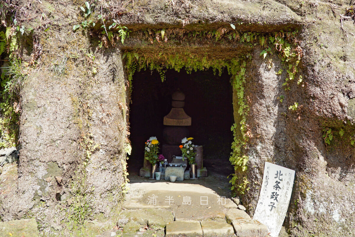 寿福寺・北条政子の墓（五輪塔）（撮影日：2021.03.24）