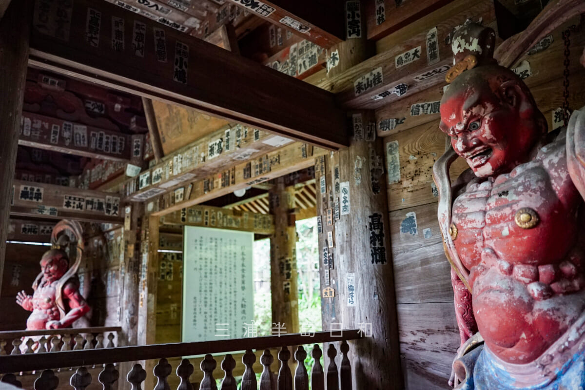 杉本寺(杉本観音)・運慶作と伝わる仁王像(撮影日:2021.09.07)
