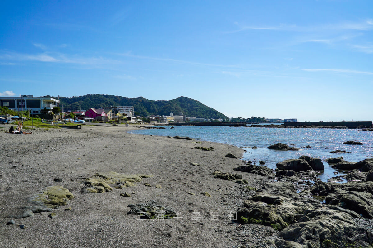 諏訪町下海岸＆三ヶ浦海岸・磯と砂浜が混在する海岸（撮影日：2021.10.05）