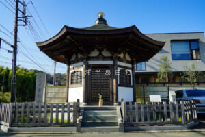 岩船地蔵堂