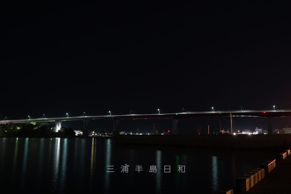 城ヶ島大橋・通り矢堤防から見た夜景（撮影日：2022.11.22）