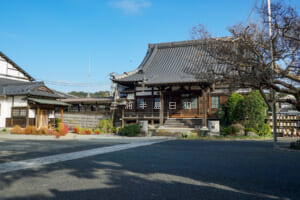 本興寺・日蓮辻説法の碑