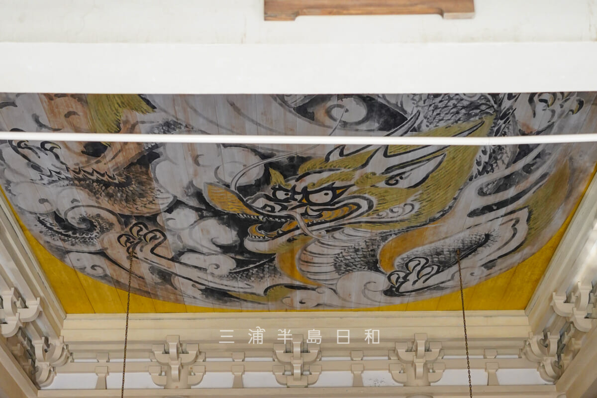 円覚寺・仏殿の天井の「白龍図」（撮影日：2020.03.06）