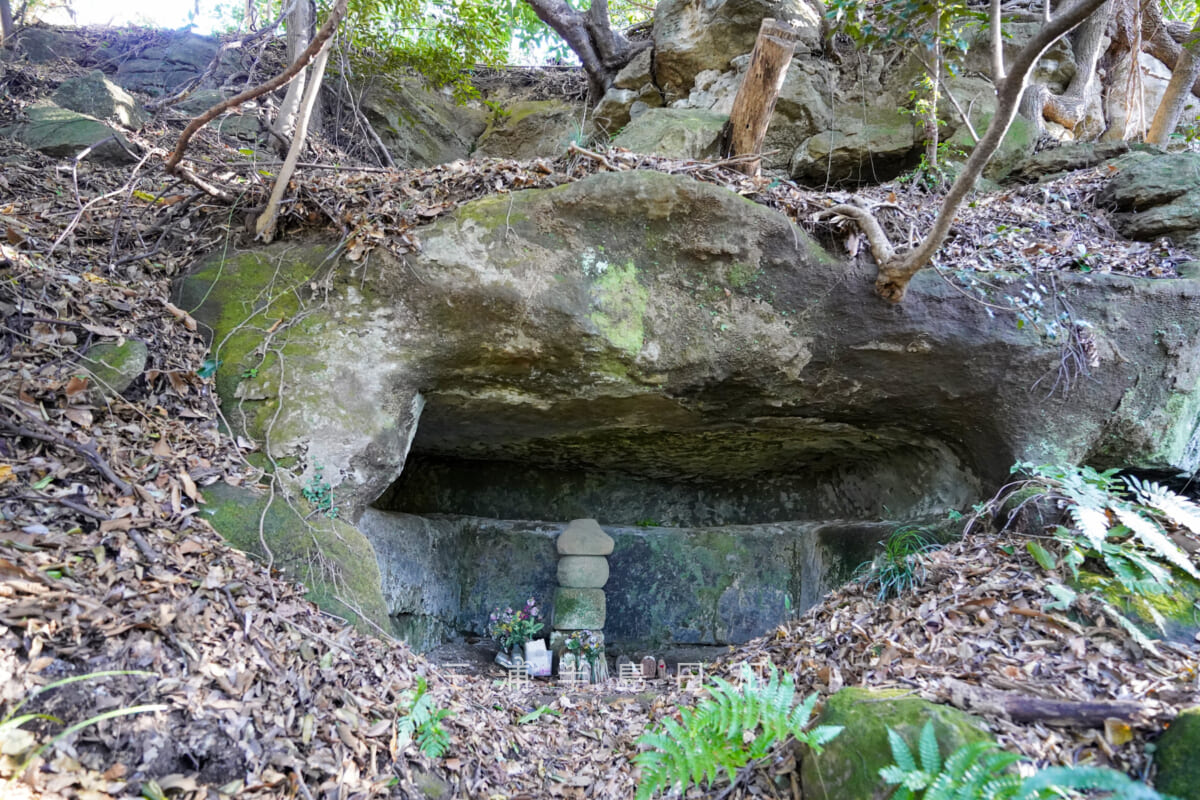 瑞泉寺裏山やぐら群-1（撮影日：2022.12.15）