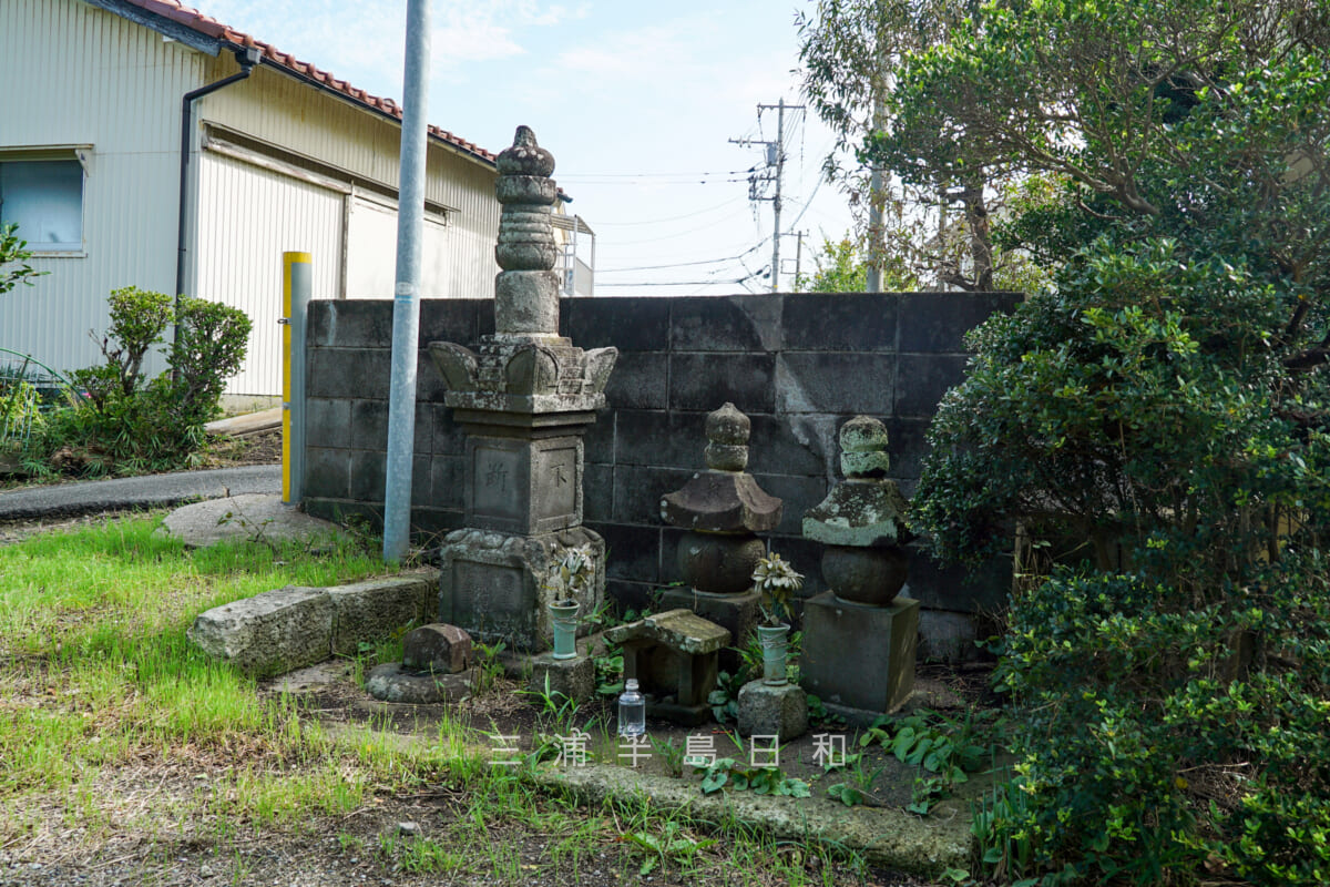 不断寺・北条経時の墓（供養塔）（撮影日：2024.10.24）