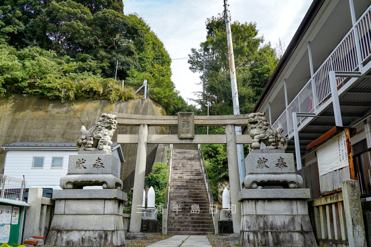 佐野八幡神社・鳥居（撮影日：2024.10.31）