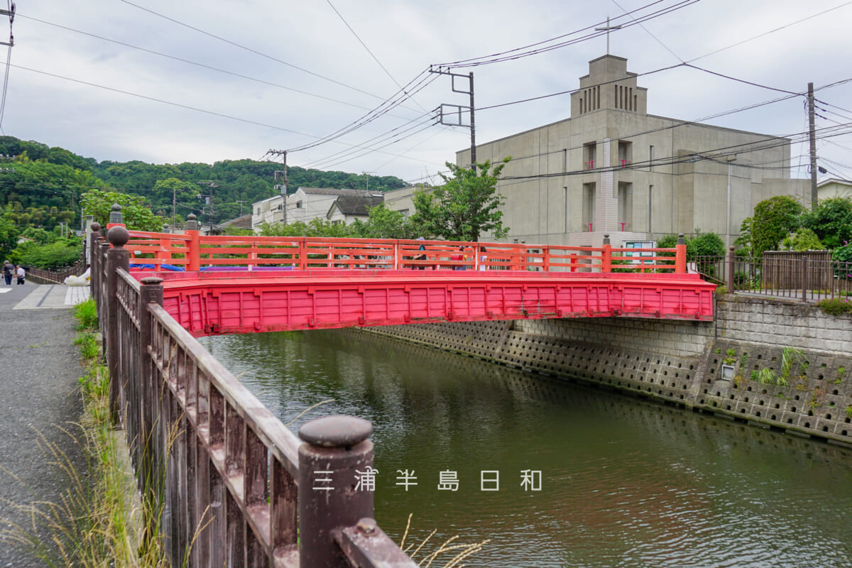 仲町橋と逗子教会（撮影日：2024.06.17）