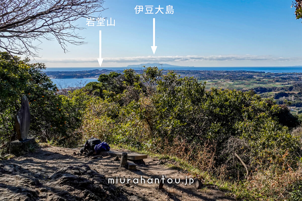 三浦富士（浅間神社奥宮）山頂からの眺望（南側）（撮影日：2025.01.31）