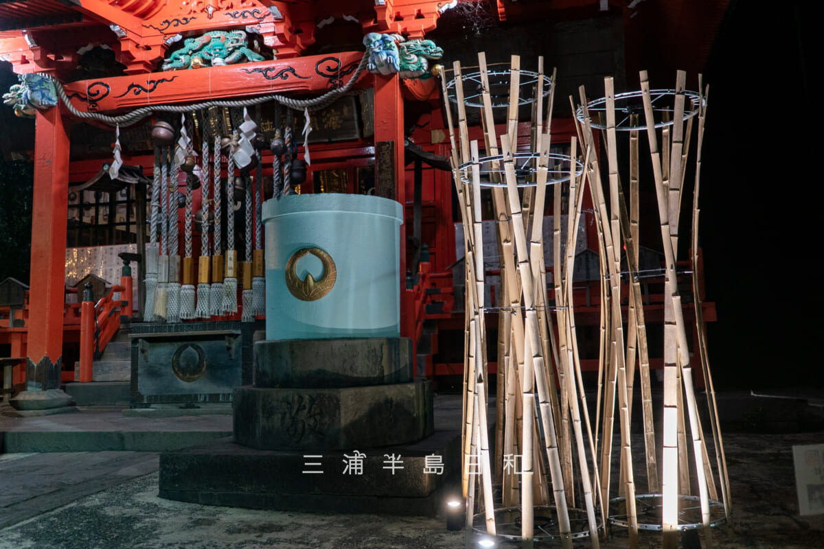 海南神社・みうら夜市と連動して展示されたアート作品(撮影日:2025.10.05)
